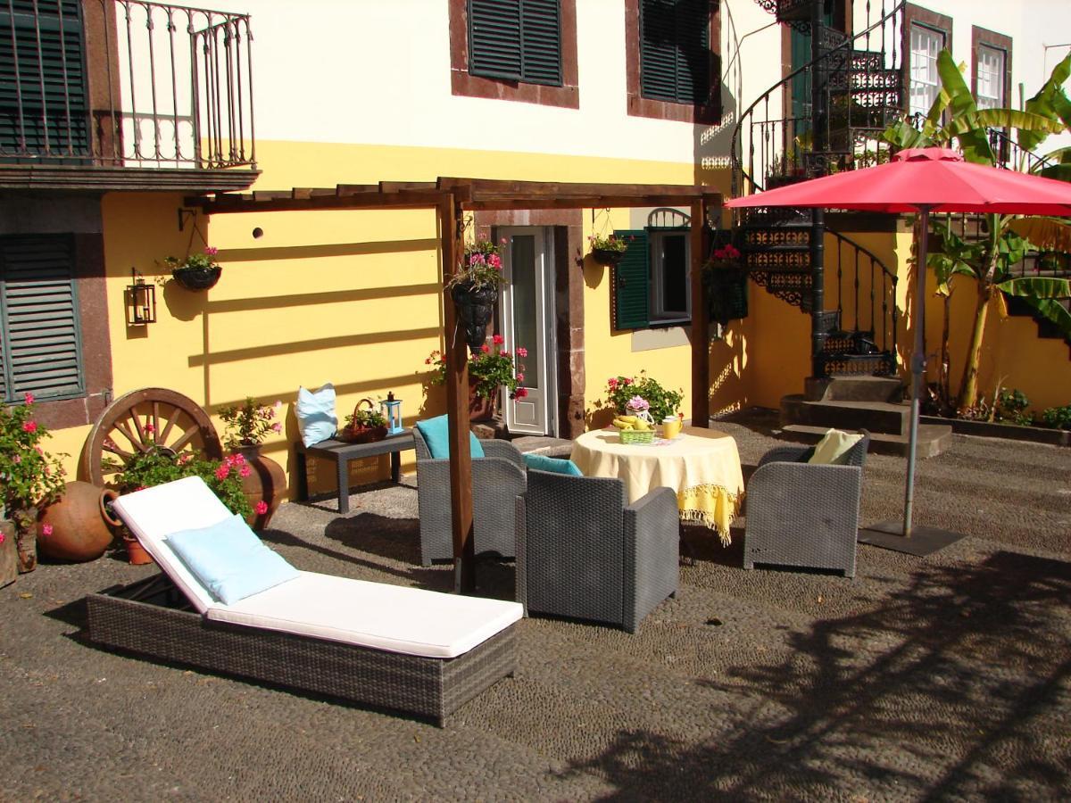 Purple Studio Funchal  Luaran gambar